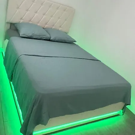 Entier- Netflix- Wifi 아파트 Ris-Orangis